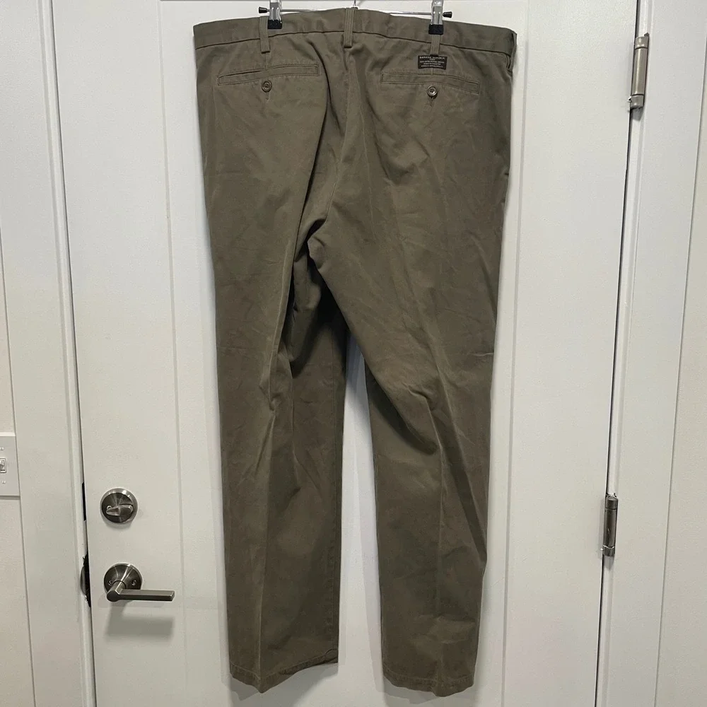 Banana Republic Dawson Chino Mens 38x32 Olive Green Cotton Straight Leg Pants